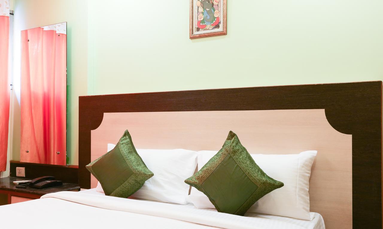 Treebo Trip Grand Regency Hotell Bangalore Eksteriør bilde