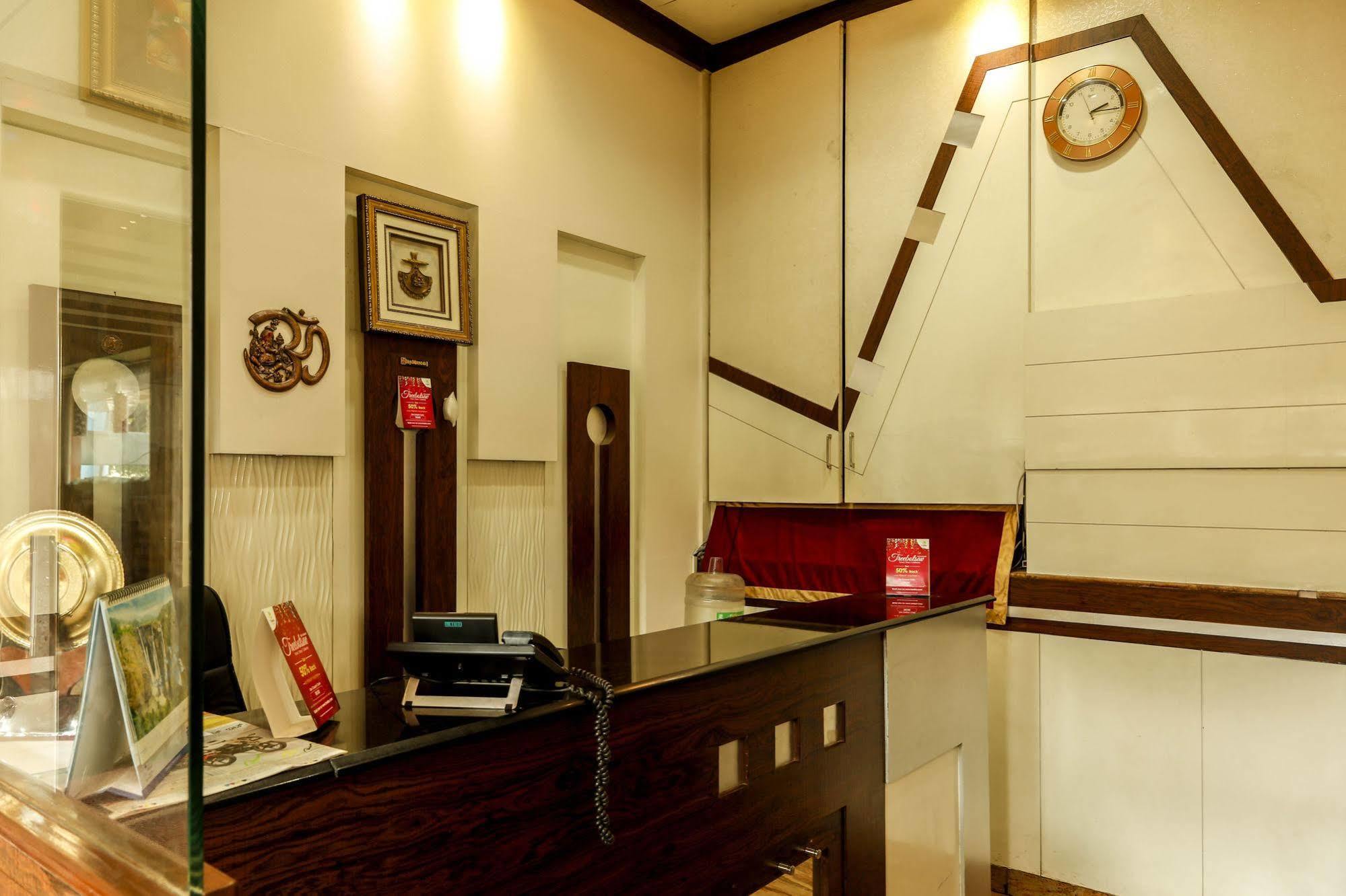 Treebo Trip Grand Regency Hotell Bangalore Eksteriør bilde