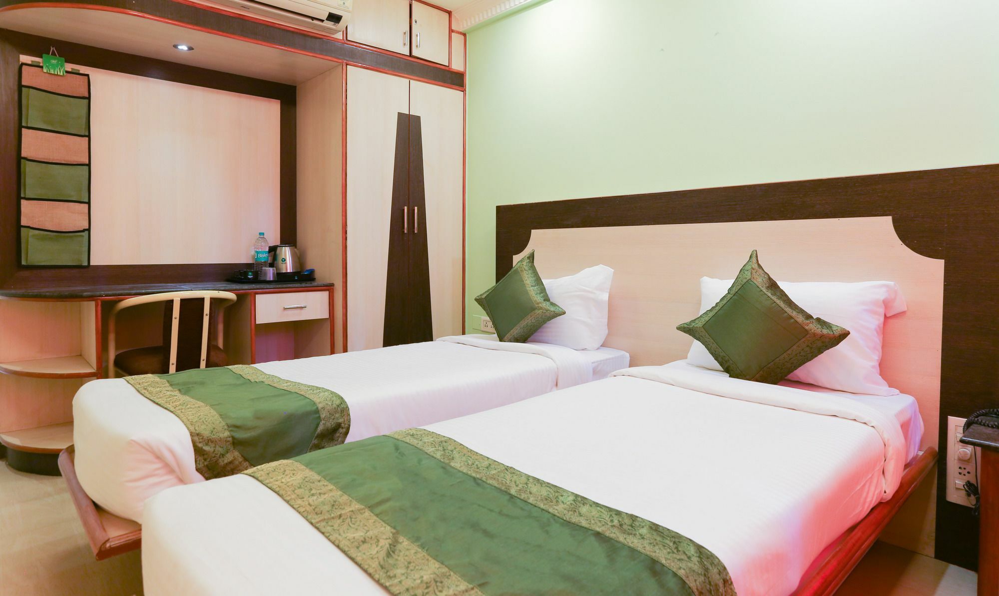 Treebo Trip Grand Regency Hotell Bangalore Eksteriør bilde